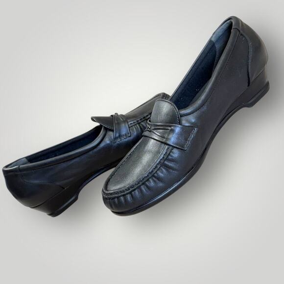 SAS Leather Tripad Loafers Low Wedge Heel Comfort Shoes Slip On Size 9M Black - Picture 2 of 15